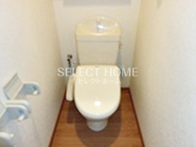 【トイレ】 | プルミエールF | コンパクトで使いやすいトイレです