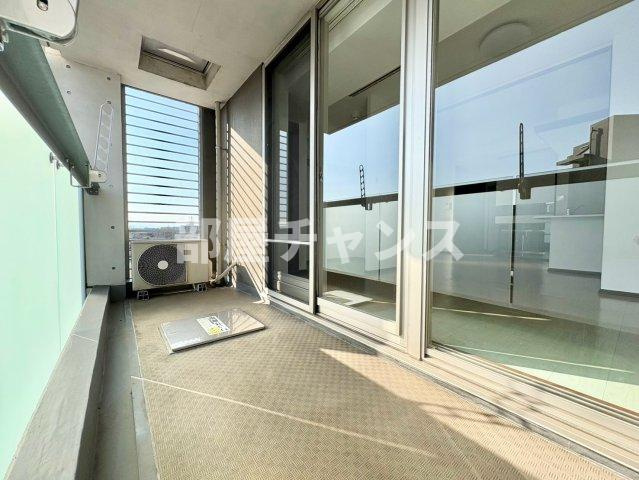 SK BUILDING-7のバルコニー