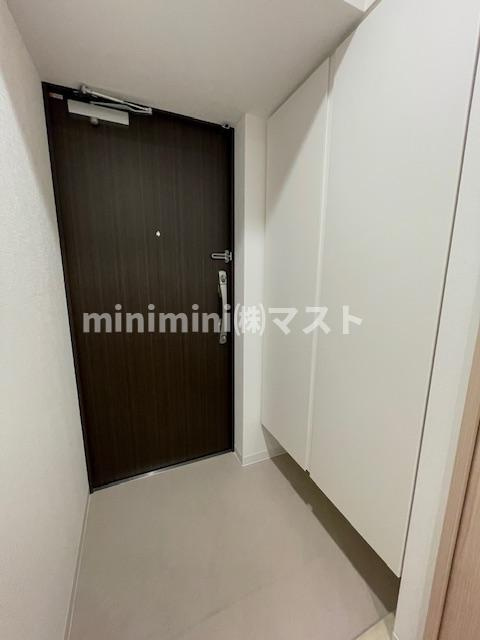 Metrosa谷町六丁目Northの玄関