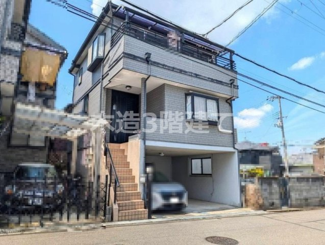 岡山東5丁目　中古一戸建ての構造・工法・仕様|木造３階建て
■物件内覧・資金計画相談・住宅ローン相談、リフォーム相談、お問合せ受付中■
※当日・翌日のご内覧、ご相談はお電話でのお問合せがスムーズです！