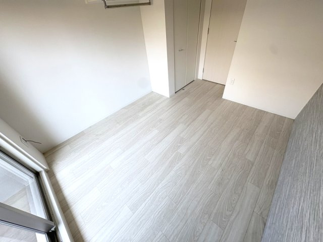 【洋室】プレリスＮＥＯ大阪十三エルヴィオン