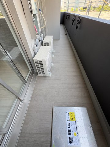 【バルコニー】プレリスＮＥＯ大阪十三エルヴィオン