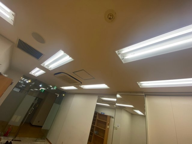 カネコビルの内装