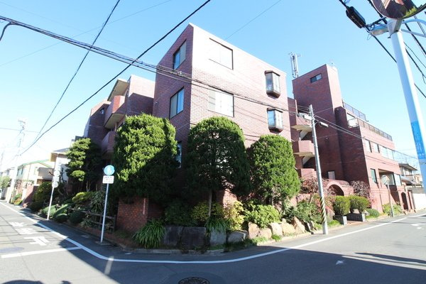 荻野ハイツの外観