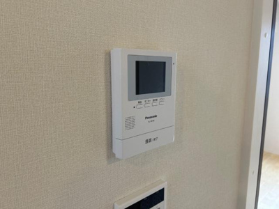 【内装】 | プエンテ | カメラ付インターホン
