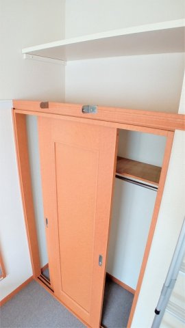 レオパレスミディーＣの内装