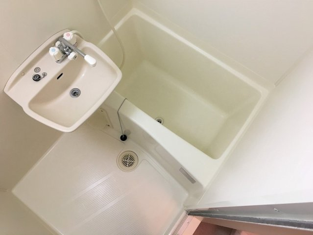 レオパレス日和Ⅱの浴室