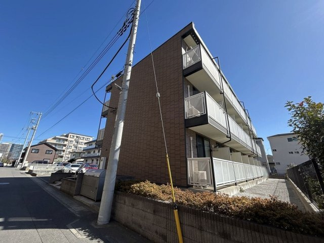 レオパレスブラウンハウスの外観