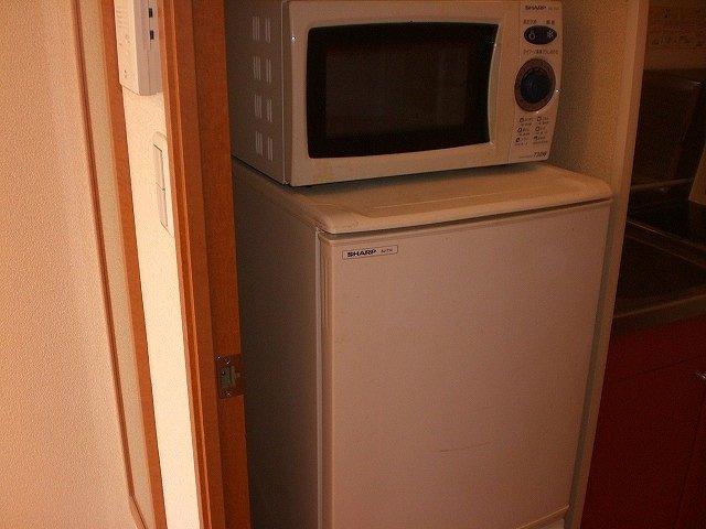 レオパレスヒロのその他|冷蔵庫・電子レンジ付き