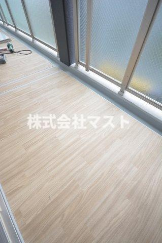 エスリード大阪リブレのバルコニー