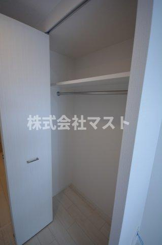 エスリード大阪リブレの収納