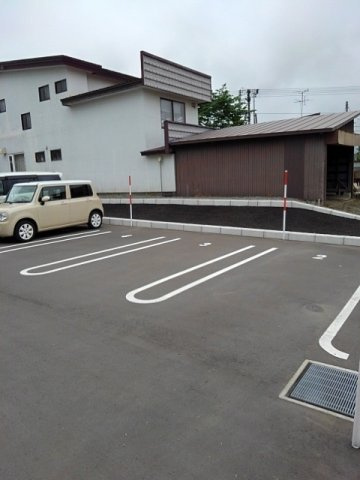 グランディアⅡの駐車場