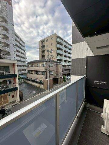 ＧＥＮＯＶＩＡ西川口Ⅲのバルコニー