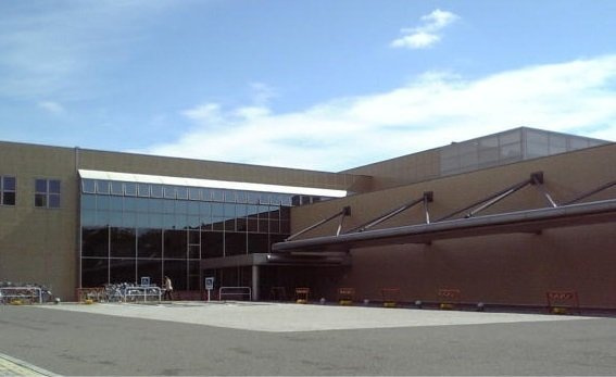 ブリーゼ小張木Ⅱの周辺|新潟県立図書館まで800m