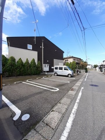 Ｃａｓａ　Ｐｉａｃｅの駐車場