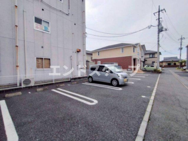 デスパシオＡの駐車場|高崎、前橋のお部屋探しはエンドスケープまで！お客様の理想お聞かせ下さい♪