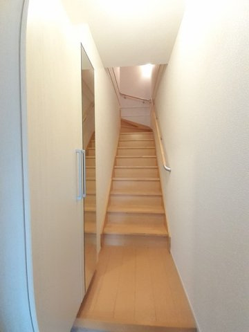 プレシャスの玄関