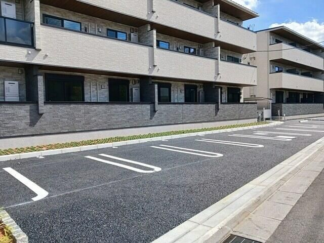 パルクヴィラⅡの駐車場