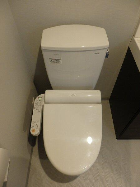 ＺＯＯＭ池尻大橋のトイレ|ゆったりとした空間のトイレです
