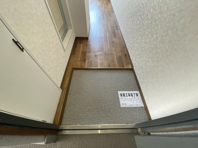フルグランデ日向町の玄関|落ち着いた玄関です