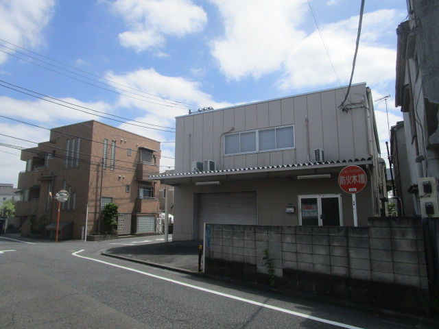 練馬区富士見台３丁目の倉庫