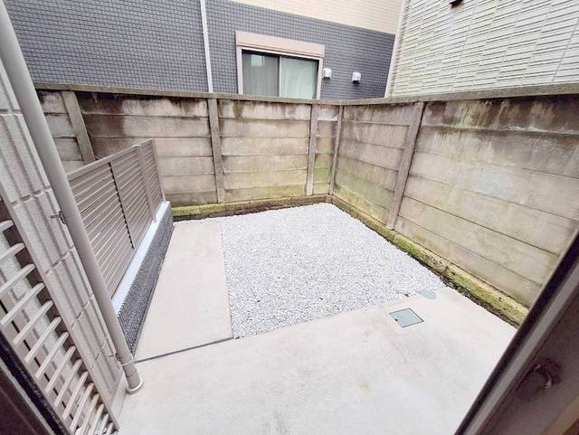 メゾン御所山のバルコニー