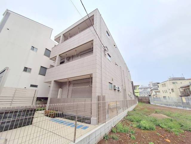 メゾン御所山の外観