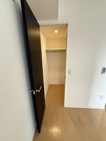 レジェンドール心斎橋EASTの収納