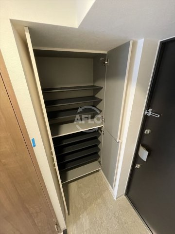 ゼオン大阪EASTの収納|ゼオン大阪EAST　シューズボックス