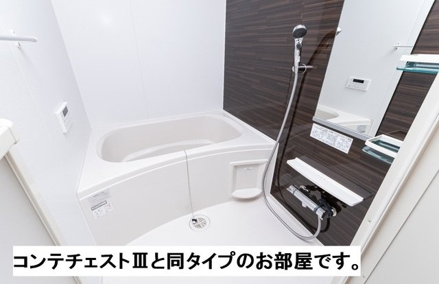 ローレルの浴室