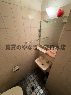 【トイレ】 | エモンビル