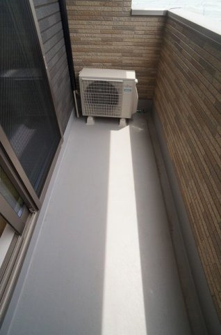 ペア　フラワー１のバルコニー
