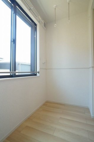 コンフォールのその他