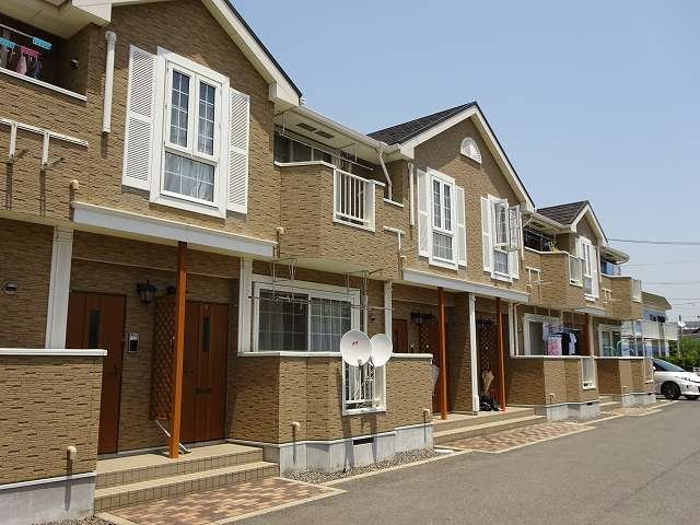 ドミール北小路　ＤＥＵＸの外観