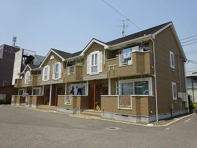 ドミール北小路　ＤＥＵＸの外観