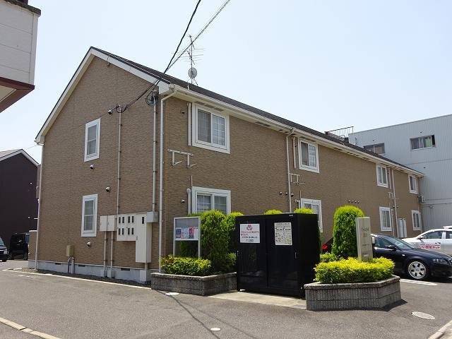 ドミール北小路　ＤＥＵＸの外観