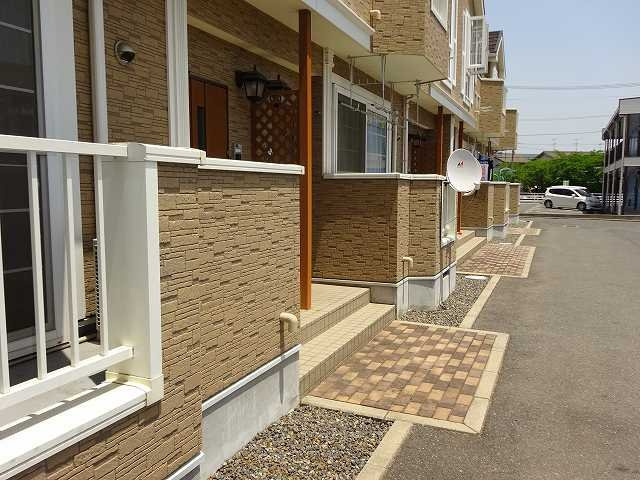 ドミール北小路　ＤＥＵＸの外観