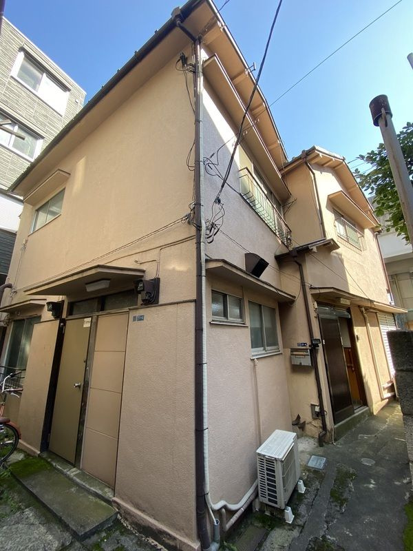 根岸2丁目戸建の外観