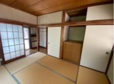 根岸2丁目戸建の収納
