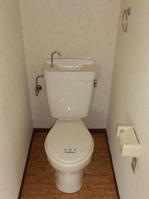 コーポ大高　Ｃのトイレ