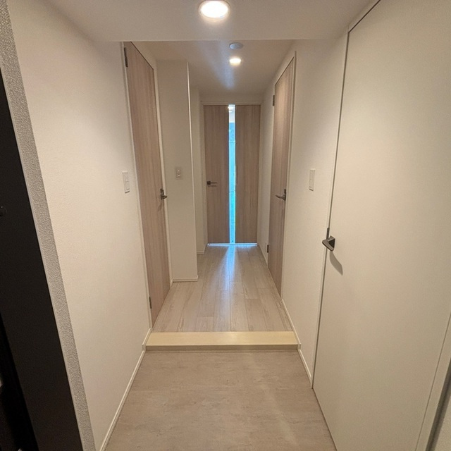 パークアクシス品川天王洲アイルの玄関|※写真は同タイプ住戸です。