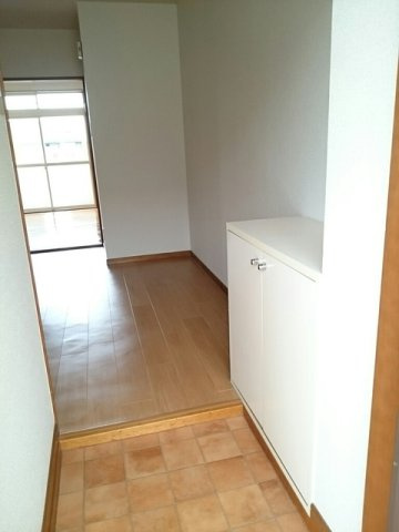 シエヌーの玄関