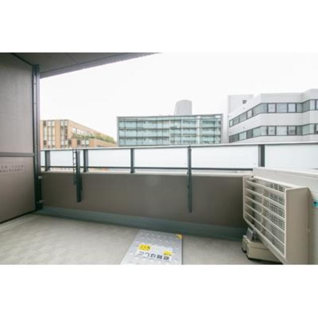 パークアクシス池田山のバルコニー|※写真は同タイプ住戸です。