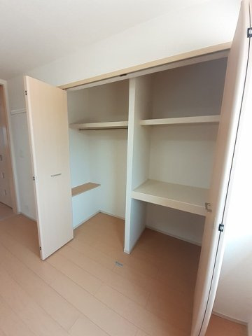 ルミエールＢの収納