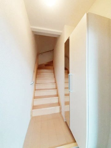ヴィラ・立川の玄関