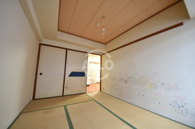 ロイヤルハイツ江戸堀西公園の和室|ロイヤルハイツ江戸堀西公園　和室