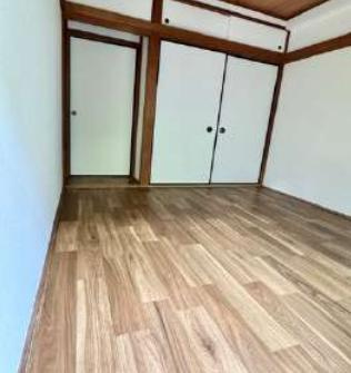 国分寺市泉町１丁目の店舗事務所の内装