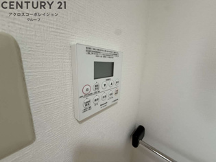 ロイヤルメゾン西宮北口7のエントランス