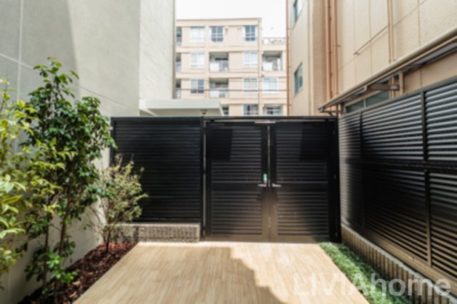 大田区中馬込１丁目の賃貸マンションの庭|同シリーズの参考写真です。実際の設備・内装は現況を優先とさせていただきます。