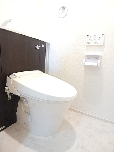 クレメントウエストクルメのトイレ|コンパクトで使いやすいトイレです